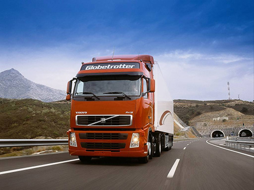 今后貨運(yùn)車輛惡意沖卡運(yùn)輸企業(yè)將受嚴(yán)厲處罰